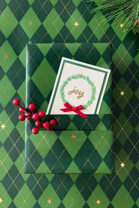 grow-your-product-branding-with-our-printed-wrapping-paper-big-0