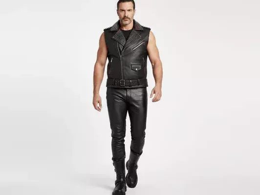 mens-black-leather-vest-with-red-zips-spiked-collar