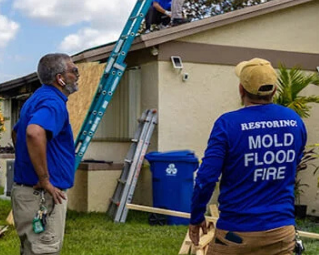hurricane-clean-up-florida