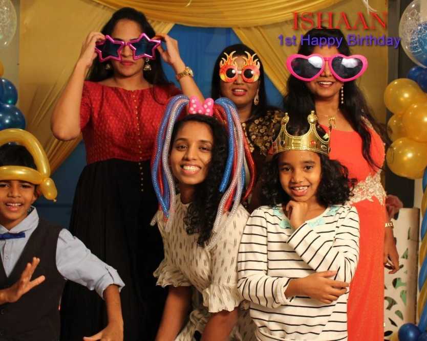 book-a-contactless-photo-booth-in-atlanta-today