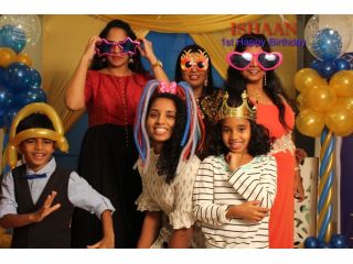 book-a-contactless-photo-booth-in-atlanta-today-small-0
