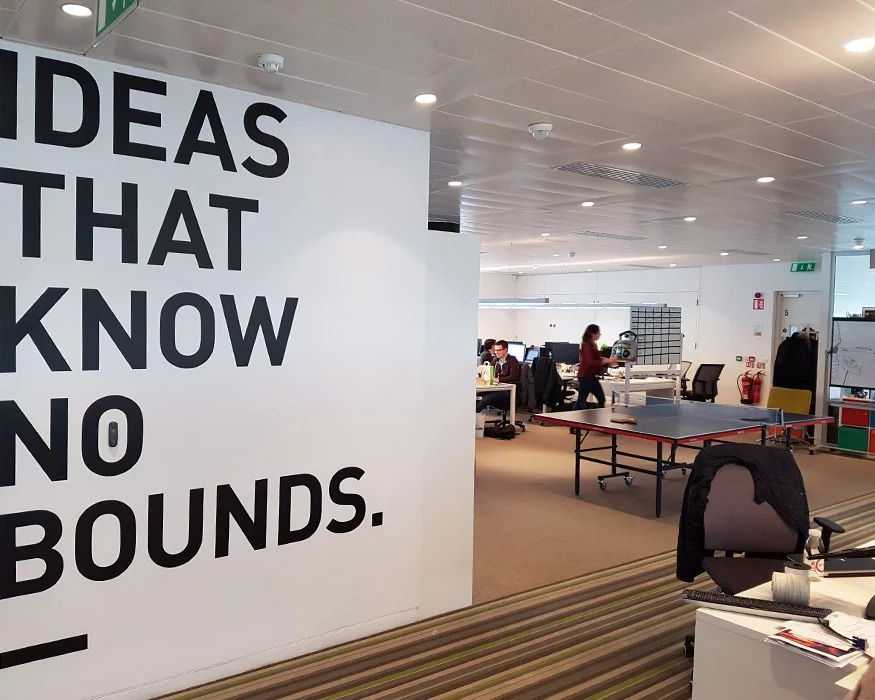 custom-wall-graphics-in-zephyrhills-by-amazing-signs