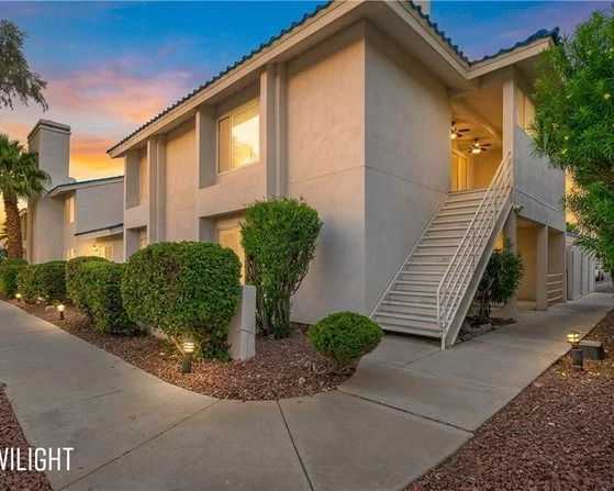 homes-with-rv-parking-in-laughlin-ranch-az