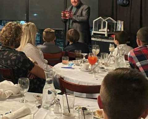 best-private-birthday-party-magician-chicago-for-kids-and-adults