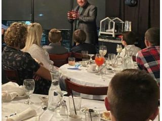 best-private-birthday-party-magician-chicago-for-kids-and-adults-small-0