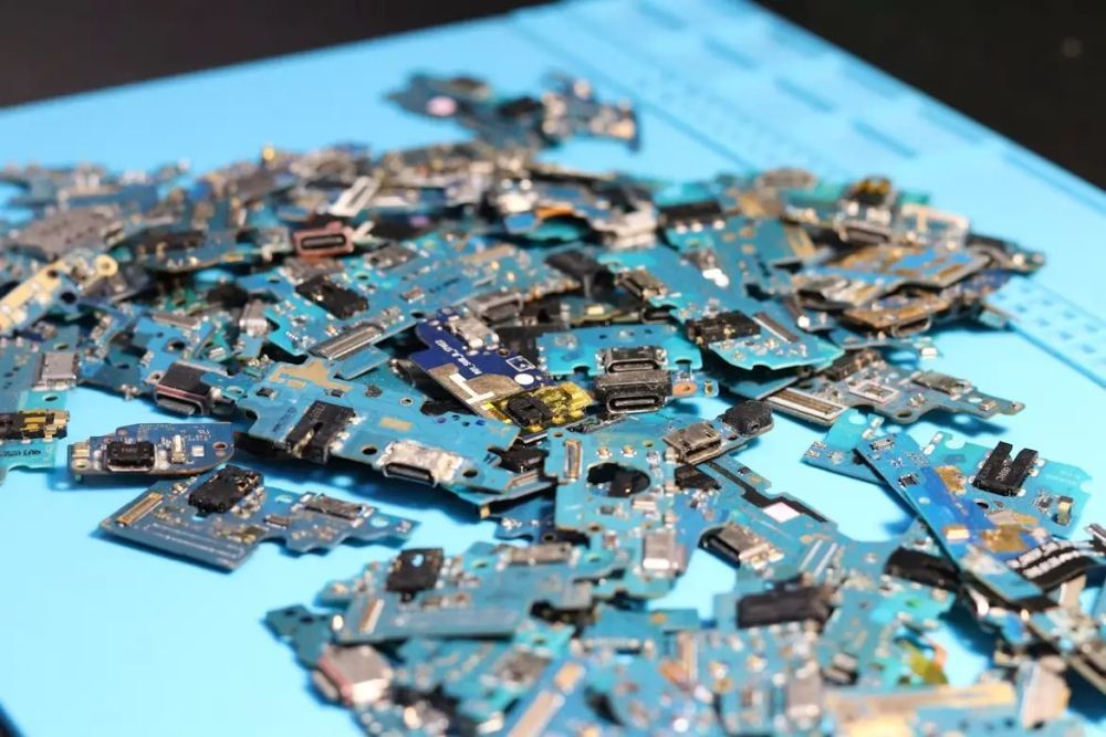 global-business-solutions-inc-responsible-e-waste-recycling-big-0