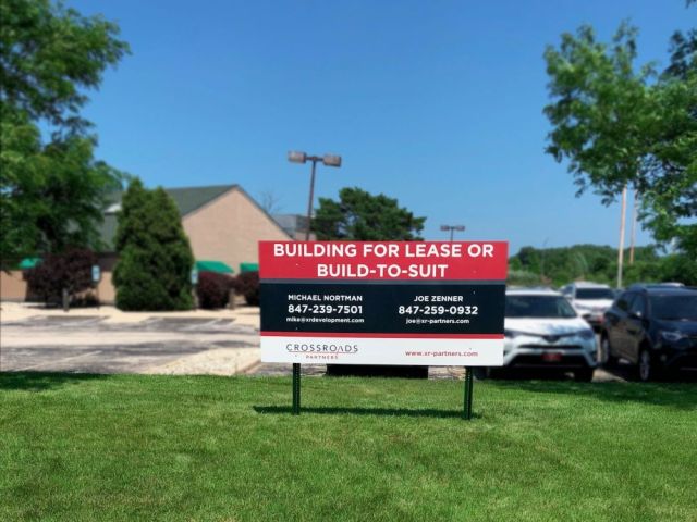 high-quality-custom-real-estate-signs-in-chicago