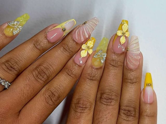 best-nail-designs-salon-in-east-bluff