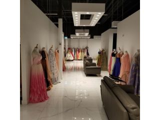 looking-for-a-dress-boutique-near-me-with-unique-fashion-finds-small-0