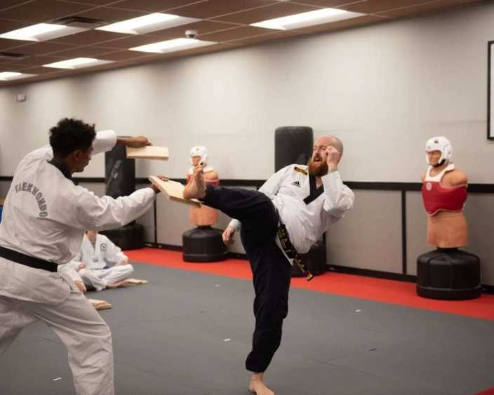 adults-taekwondo-in-alexandria-va