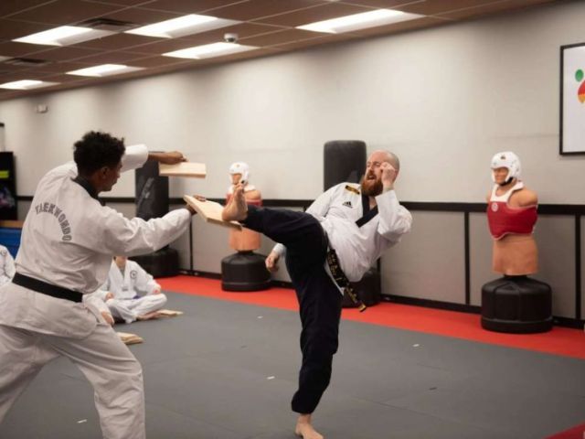 adults-taekwondo-in-alexandria-va