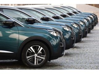 vehicle-management-solutions-for-better-fleet-performance-small-0