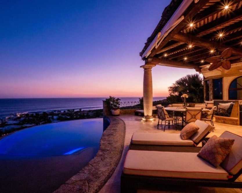 title-luxury-escapes-on-the-sea