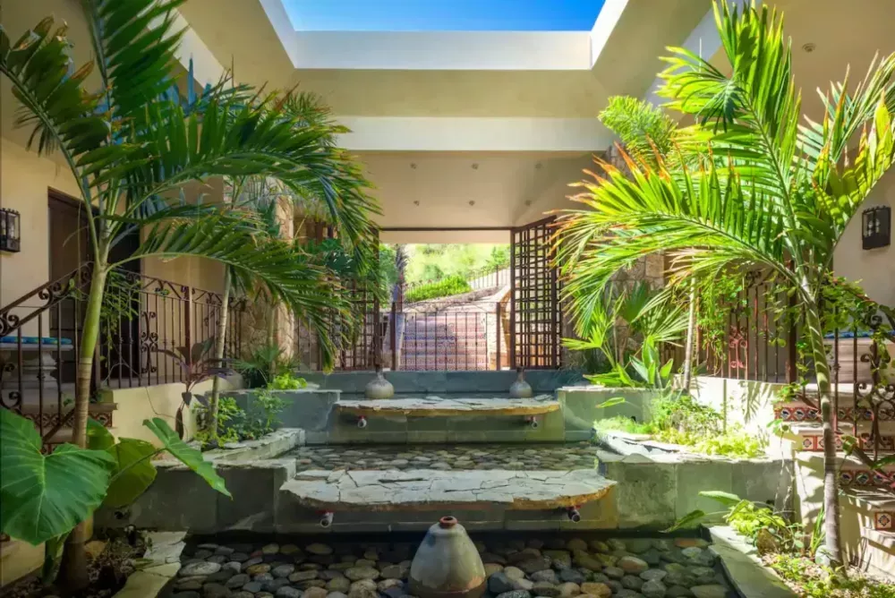 title-exclusive-coastal-escapes-big-0