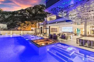 bespoke-concierge-serviced-villas-big-4