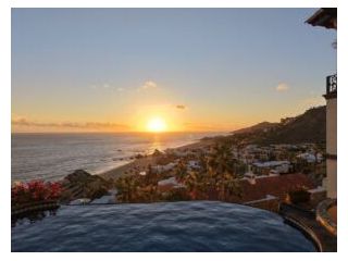 ultimate-cabo-yacht-rentals-experience-small-1