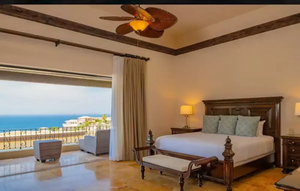ultimate-coastal-escape-luxury-villa-and-yacht-big-3