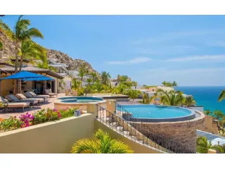 ultimate-coastal-escape-luxury-villa-and-yacht-small-0