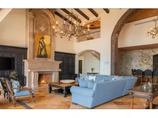 ultimate-coastal-escape-luxury-villa-and-yacht-small-2