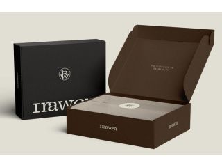 premium-packaging-to-protect-impress-for-your-fashion-label-small-0