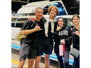 honolulu-airport-black-car-transfer-small-0