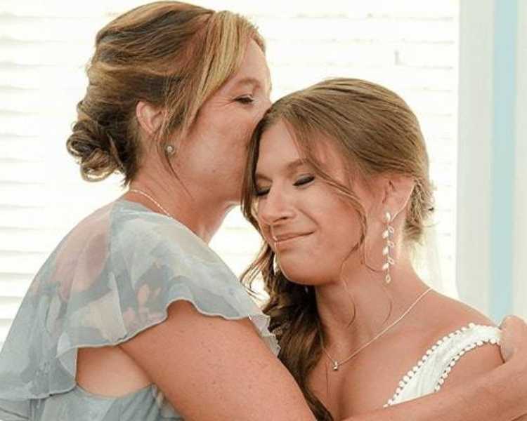 trusted-key-west-photographer-for-romantic-wedding-memories