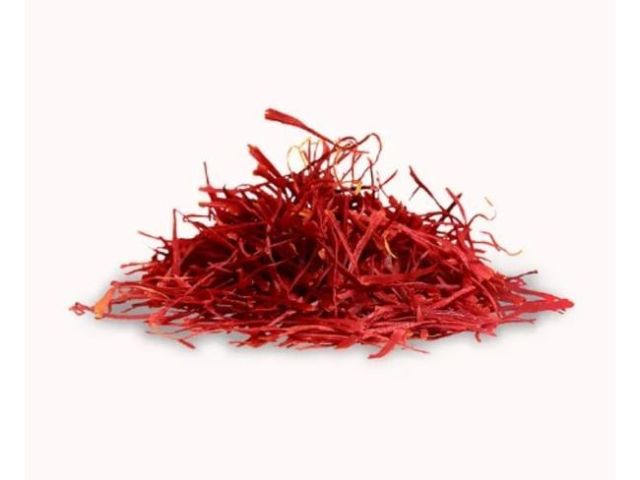 genuine-kashmiri-saffron-available-at-shanaya-indian-spices