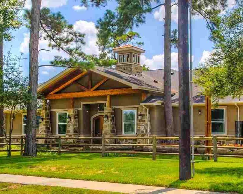 safe-and-structured-living-in-memory-care-facilities-in-champions