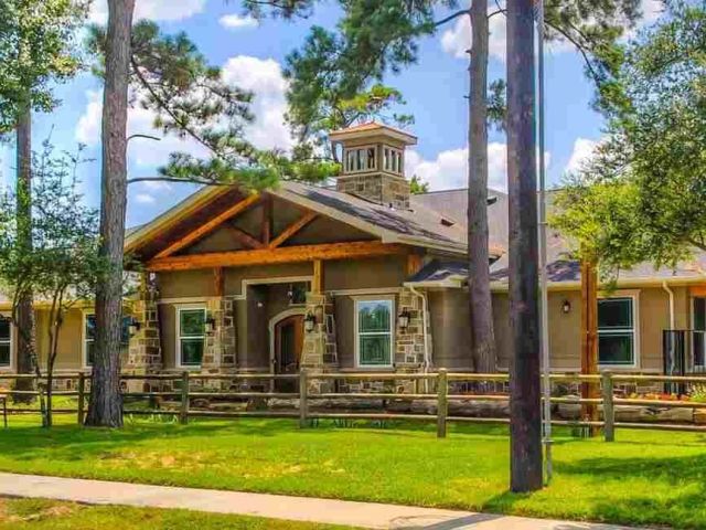 safe-and-structured-living-in-memory-care-facilities-in-champions