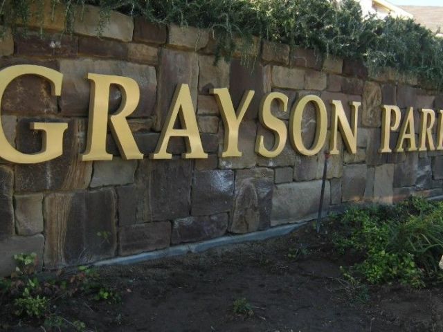 3-dimensional-letters-logos