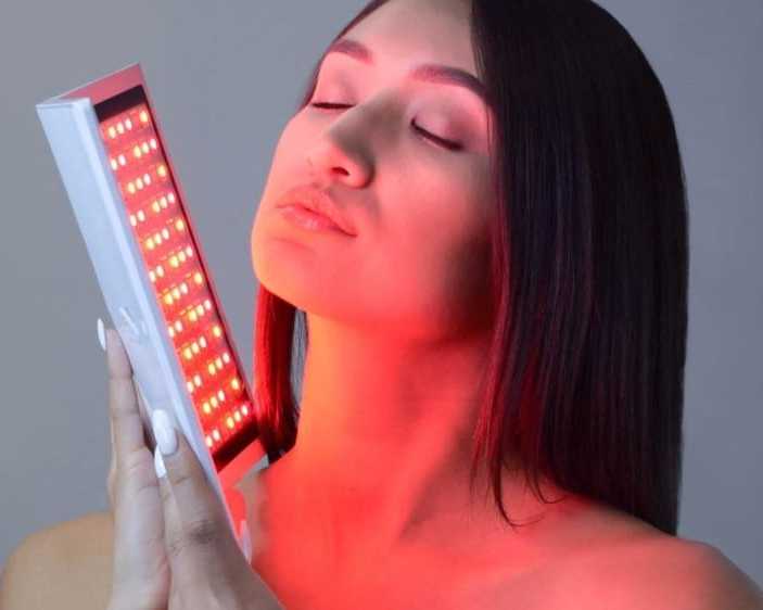 red-light-therapy-board-for-face-body