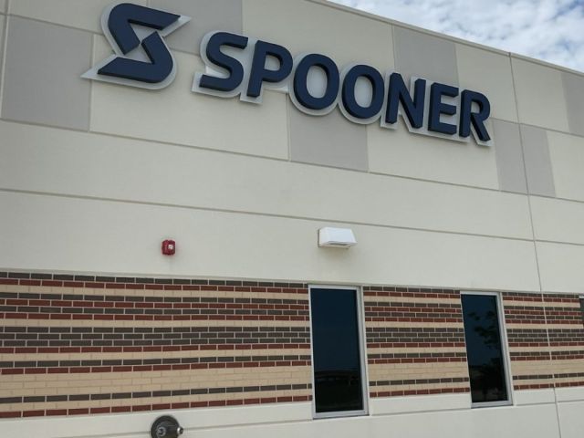 custom-building-signs-for-maximum-visibility-in-dallas-tx