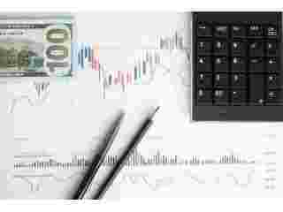 personalized-wealth-strategies-for-long-term-financial-success-small-0