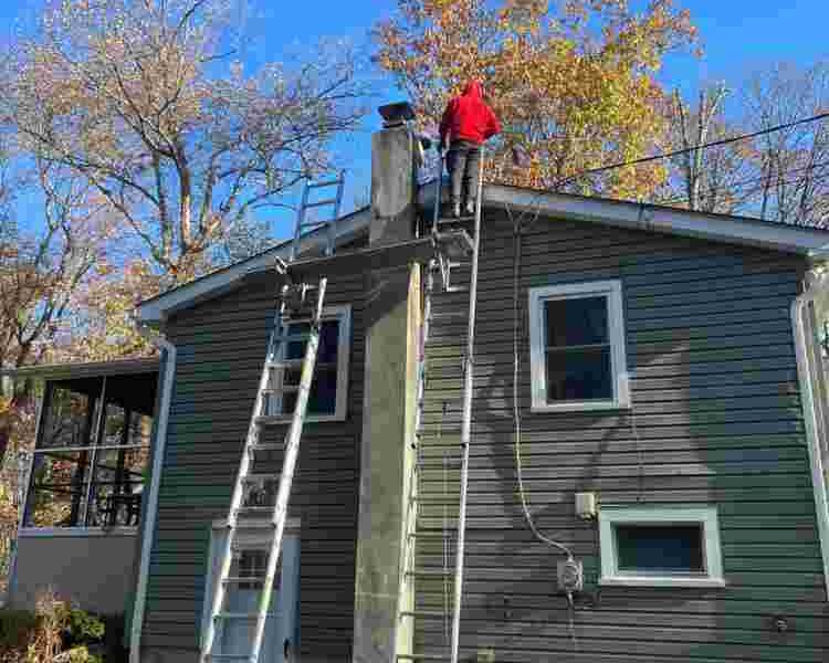 golden-hammer-roofing-chimney