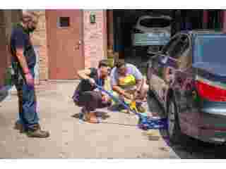 multi-skilled-trades-workers-over-single-trade-specialists-small-1