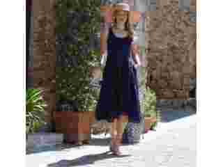 upgrade-your-summer-wardrobe-with-womens-casual-travel-clothing-small-0