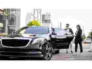 seattle-car-service-for-luxury-travel-and-airport-transfers-small-0