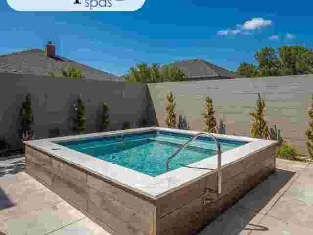top-rated-hot-tub-manufacturers-bullfrog-spas