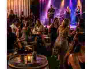find-top-live-music-spots-in-joshua-tree-for-summer-nights-small-0