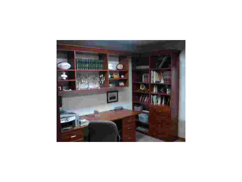 custom-library-shelving-small-0