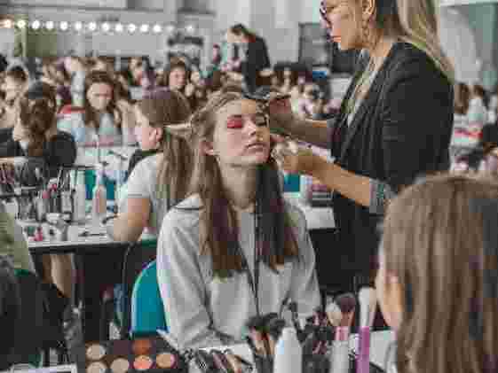 best-makeup-lessons-in-frisco-tx-angeline-jasmin-beauty