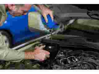 professional-oil-change-in-euless-texas-small-0