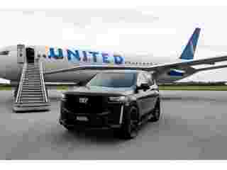 luxury-airport-car-rental-chicago-small-0