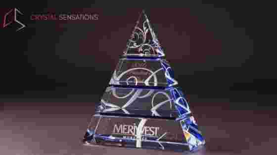 best-custom-crystal-trophy-for-corporate-excellence-big-0
