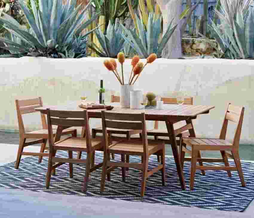 premium-outdoor-furniture-in-india-big-0