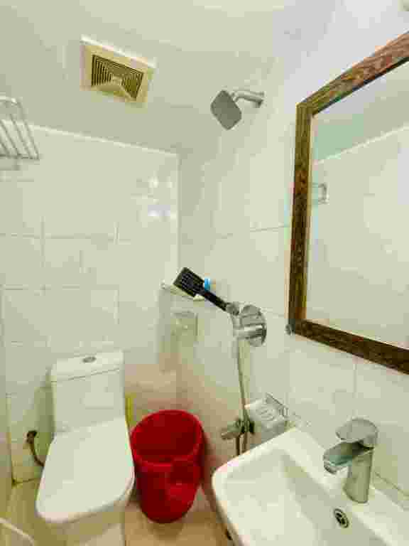 premium-1bhk-service-apartment-in-bashundhara-ra-big-2