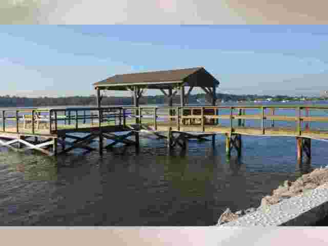 boat-house-construction-contractors-for-lift-installation