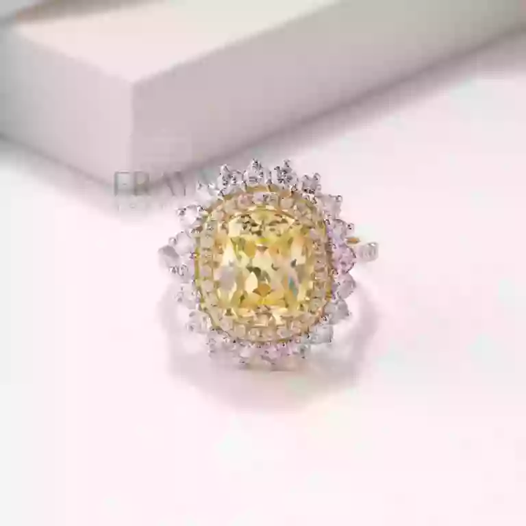 halo-rings-for-women-diamond-rings-that-shine-from-every-angle-big-1
