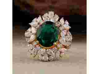 halo-rings-for-women-diamond-rings-that-shine-from-every-angle-small-0