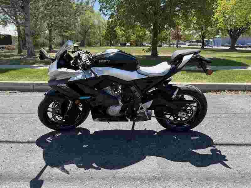 new-2026-cfmoto-675ss-sport-motorcycle-for-sale-small-0